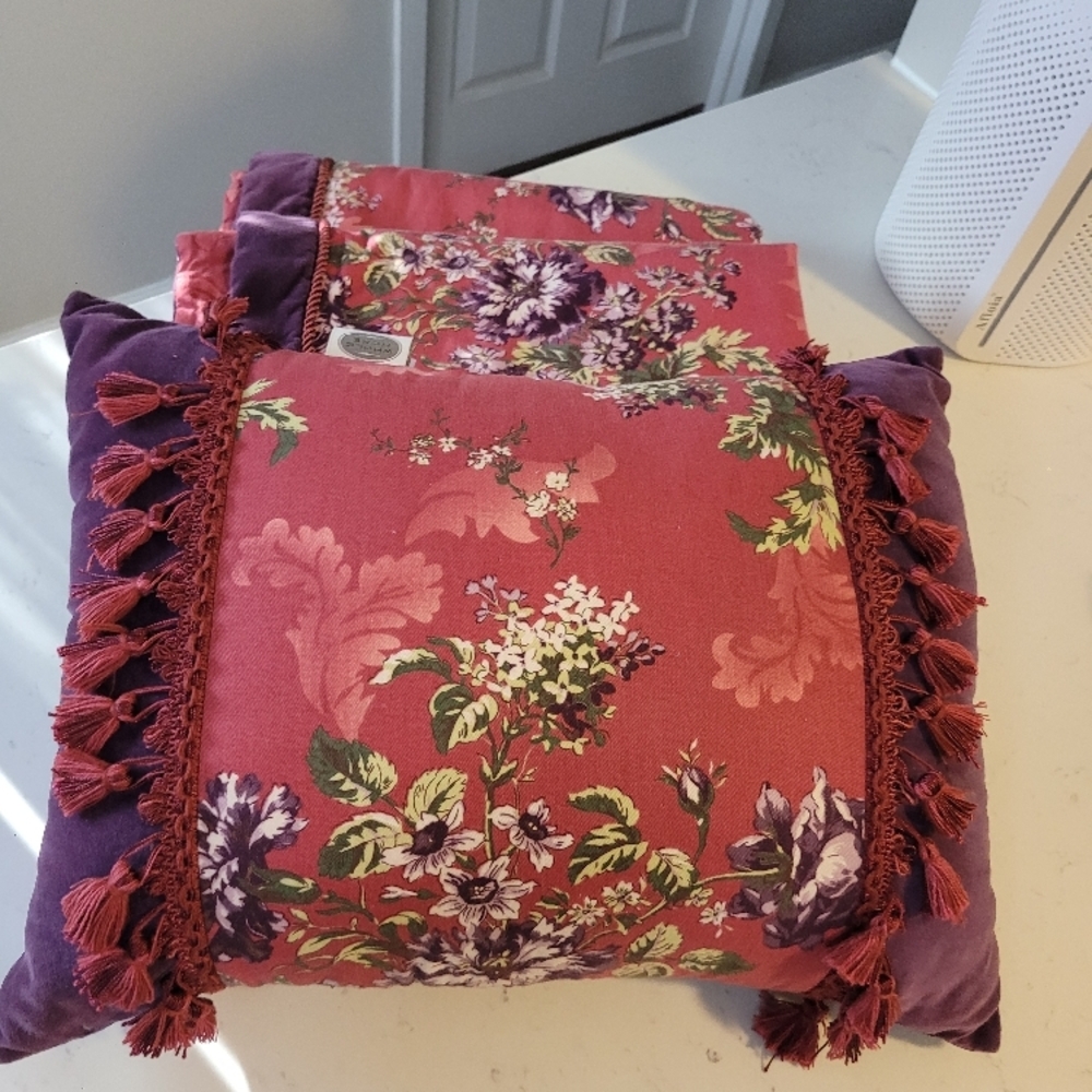 Whole Home Purple and Red Floral Throw Pillow & 2 Shams